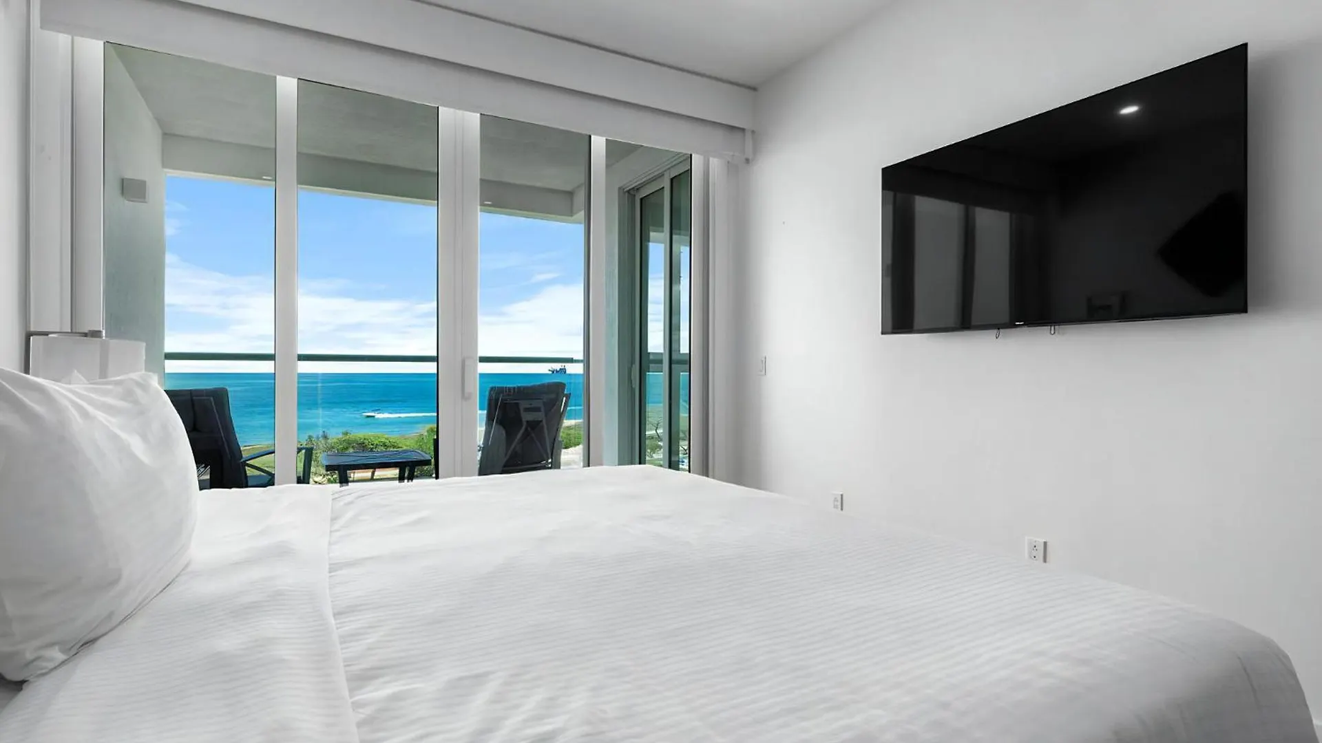 2Bs-Blue436- Oceanfront Condo Perfect For Family Getaway Palm Beach Appartamento